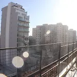 Amplio Departamento,totalmente equipado, ideal 2 Personas, cerca de todos los puntos turisticos de CABA